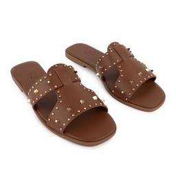 Hakiki Deri Modern Zımbalı Düz Terlik Taba 8250