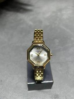 Altın Metal kordonlu saat