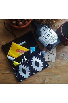 Siyah Kanvas Bohem Tütün Çantası